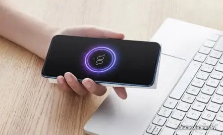 Внешний аккумулятор Xiaomi Mi Power Bank 3 Wireless WPB15ZM 10000mAh (белый)